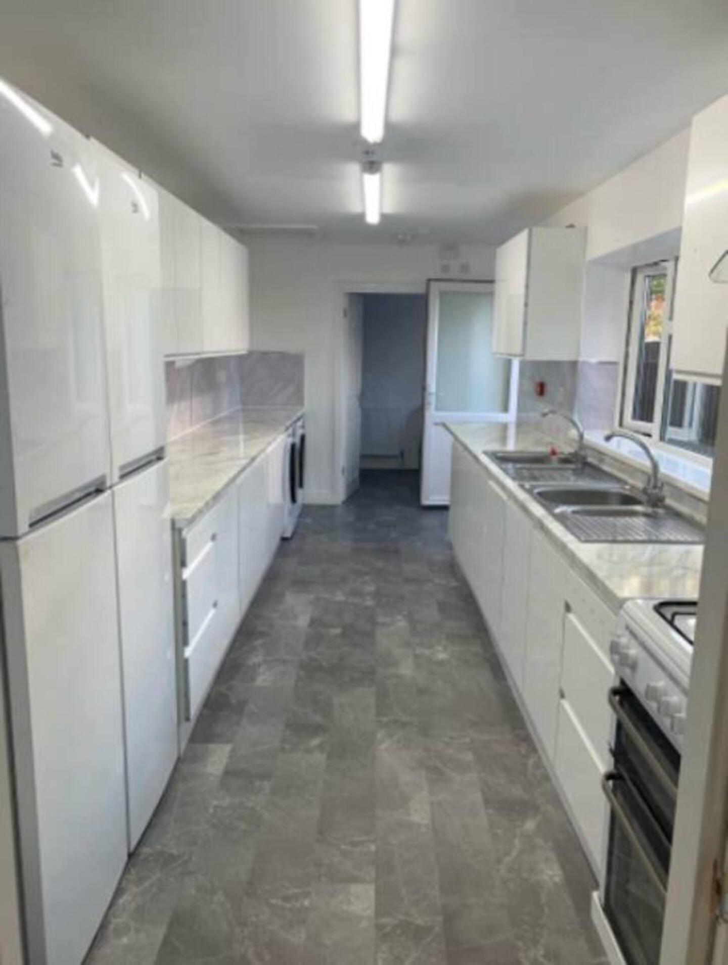 Отель Kunda House Sparkbrook Бирмингем Экстерьер фото